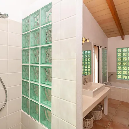 Casa Tres By Sealand Willa *